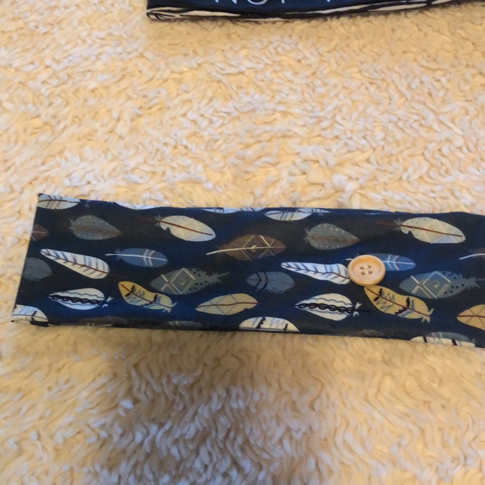 3 headbands - Picture 3 of 4